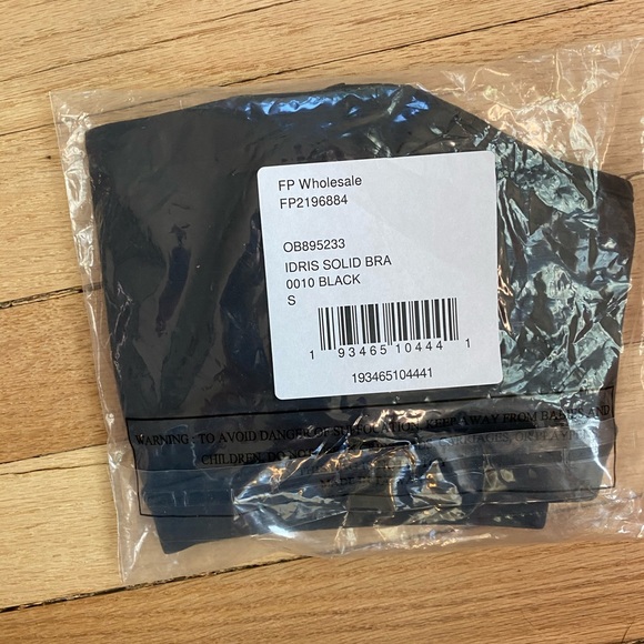 W/tag FP Movement Idris sports bra - Picture 4 of 4